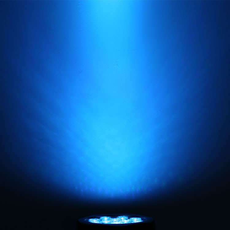 IP66 RGBW 8-Grad-Strahl-Druckguss-LED-Bühnenlicht für Konzert-Wash-Beam-Effekt im Freien