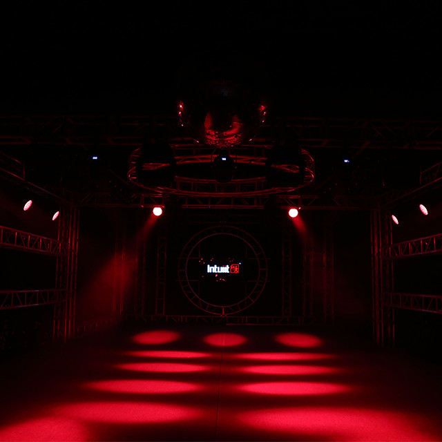 IP65 Wasserdicht DMX DJ Disco19*10W RGBW 4IN1 Außen Led Par Can Bühnenleuchten